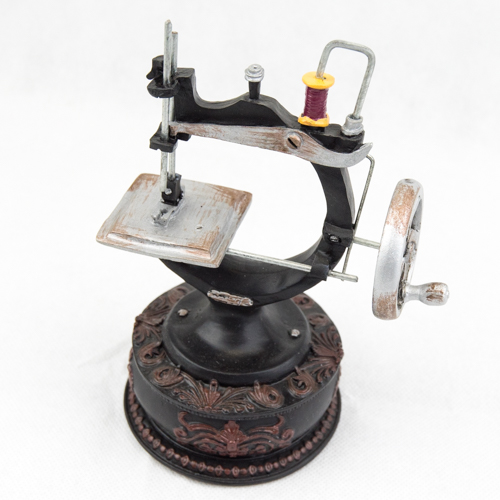 Sewing Machine Trinket Box  TB105