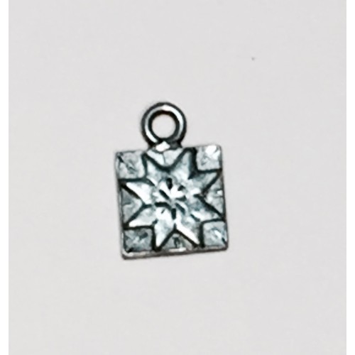 Quilt Block Charm (Small)